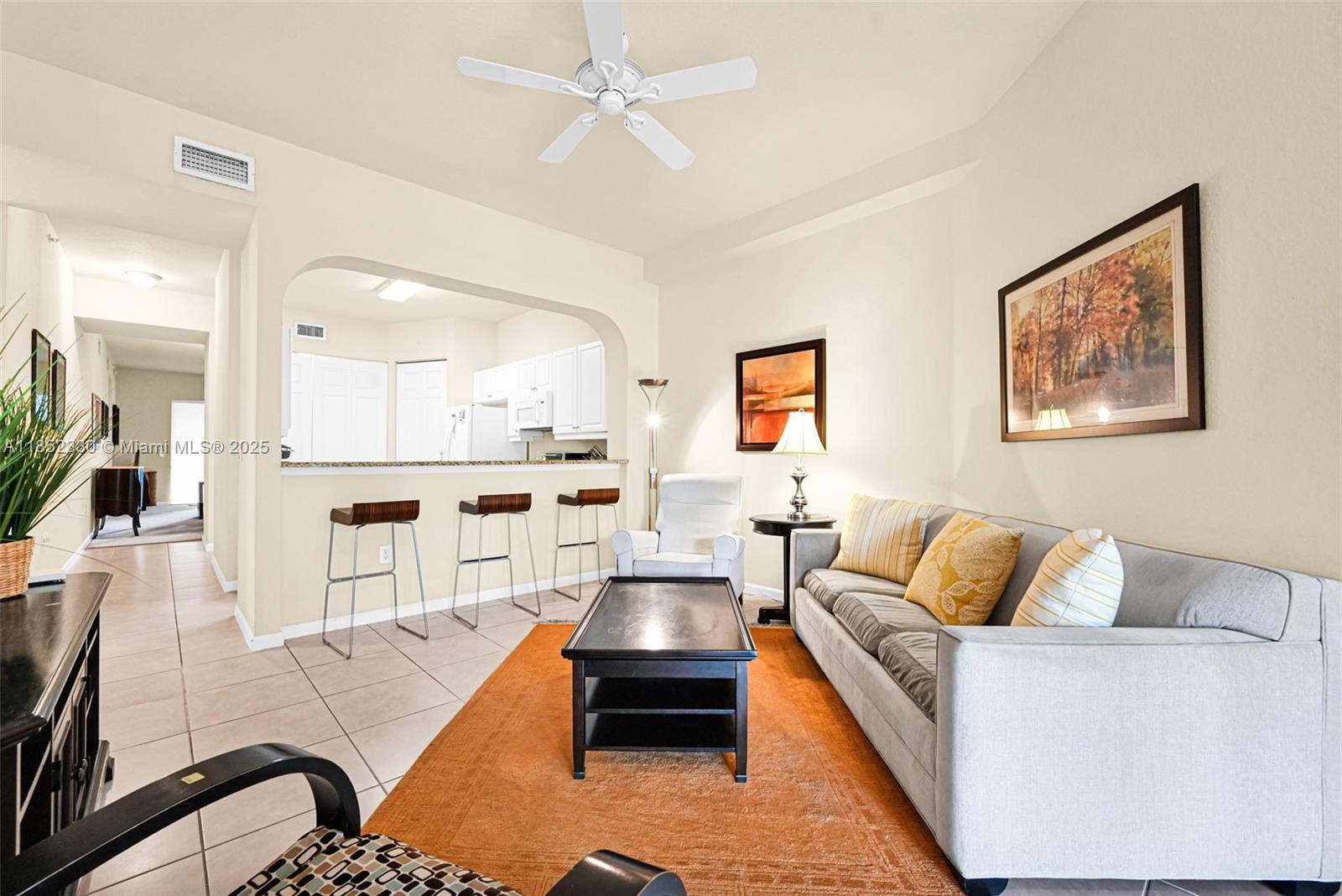 3500 Oaks Clubhouse Dr # 101
