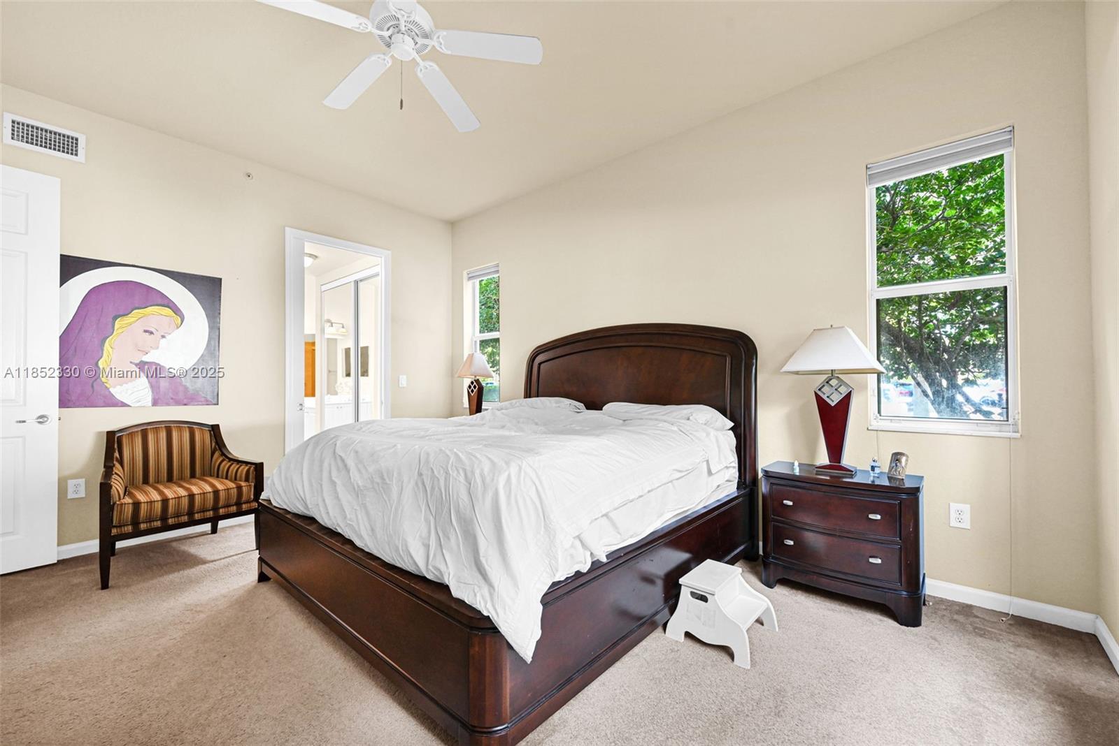3500 Oaks Clubhouse Dr # 101