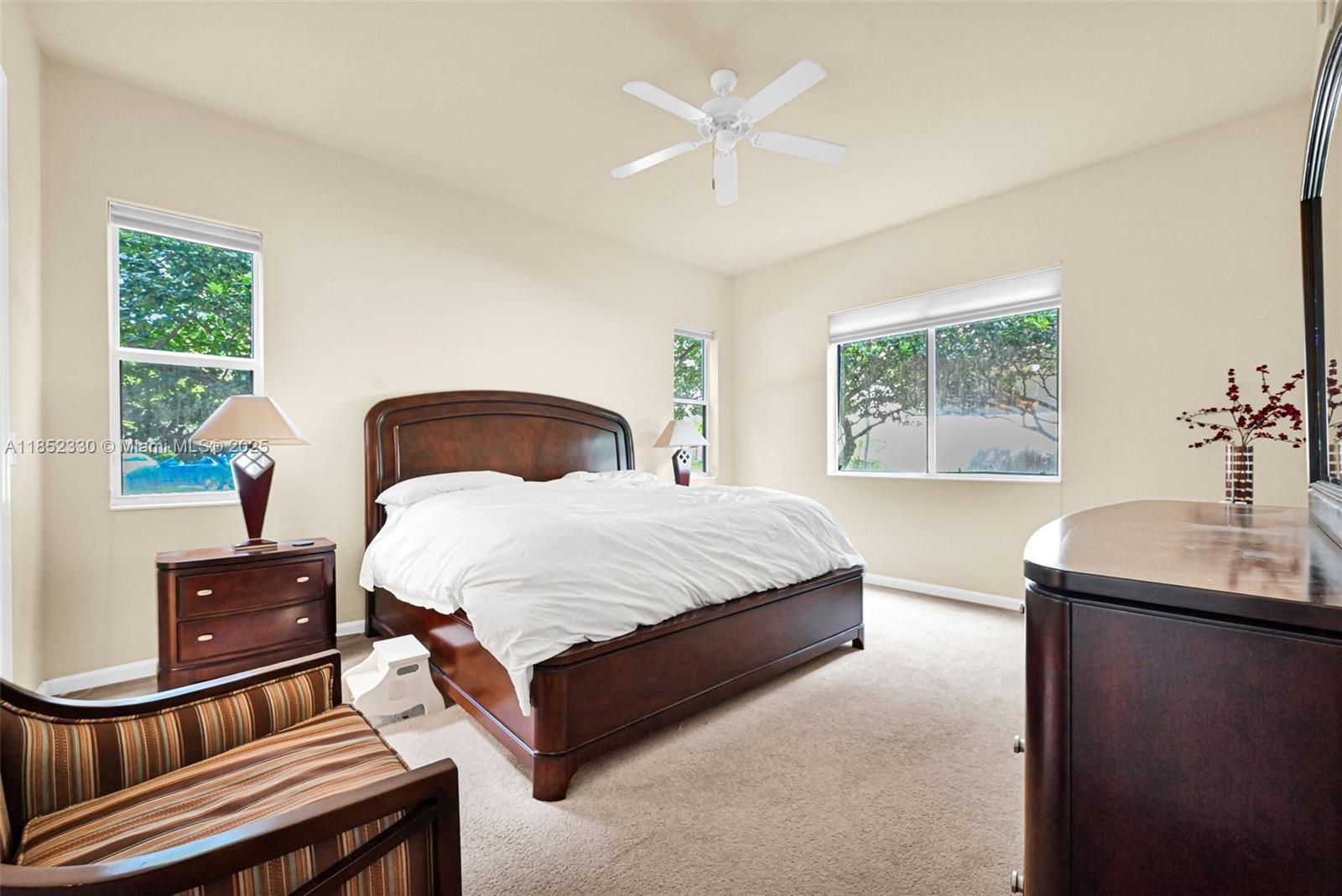3500 Oaks Clubhouse Dr # 101