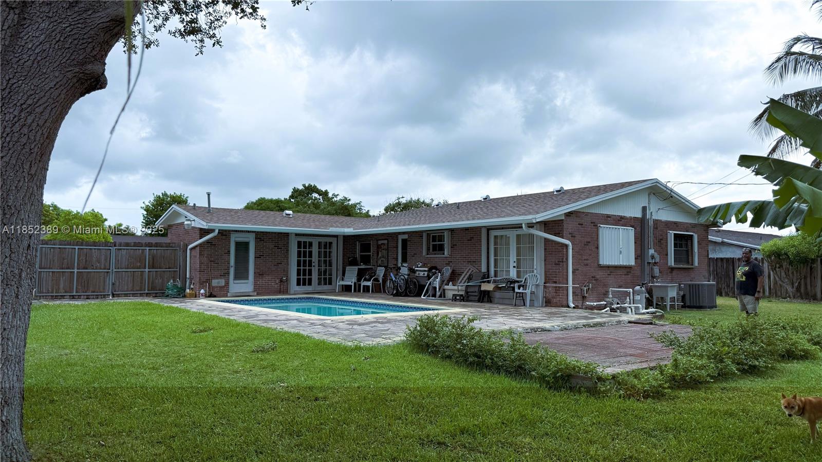 15900 SW 103rd Pl