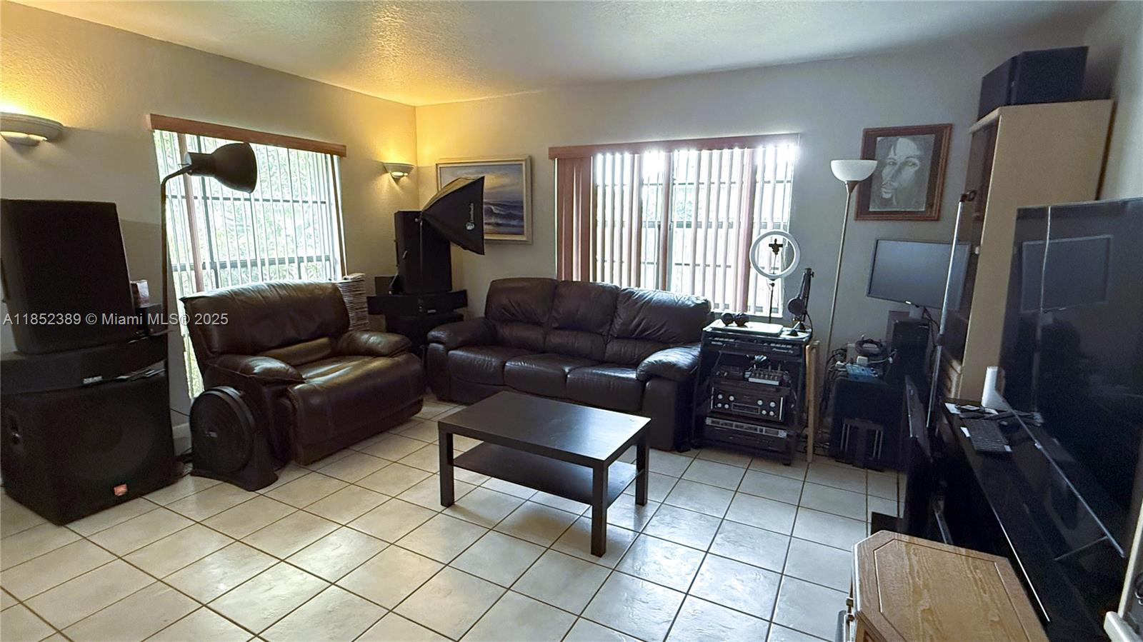 15900 SW 103rd Pl