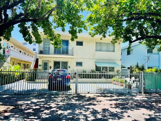 636 Meridian Ave # 3