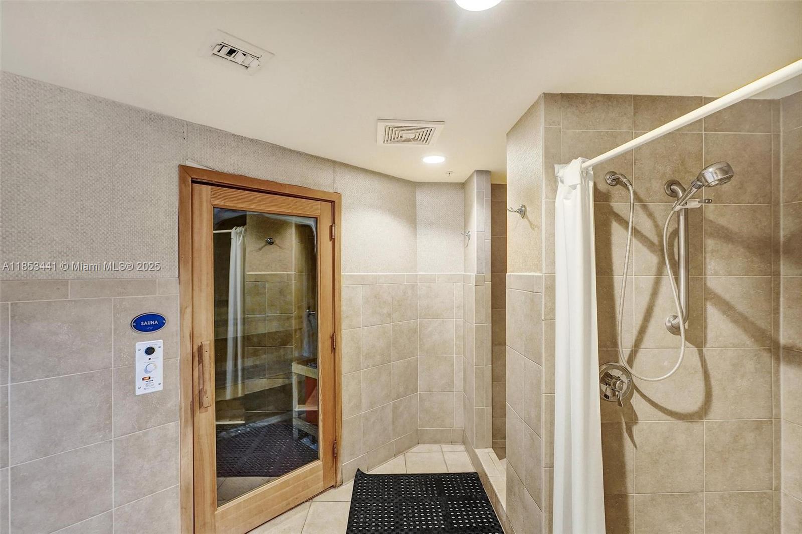 7900 Harbor Island Dr Unit: PH15