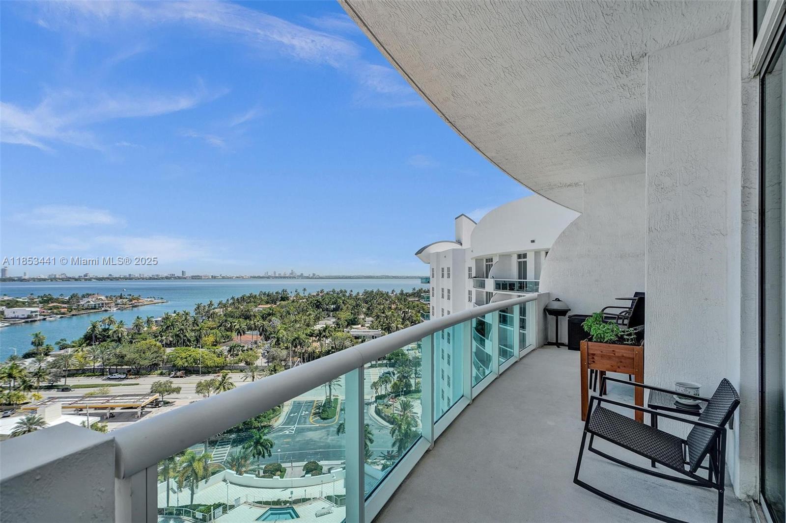 7900 Harbor Island Dr Unit: PH15