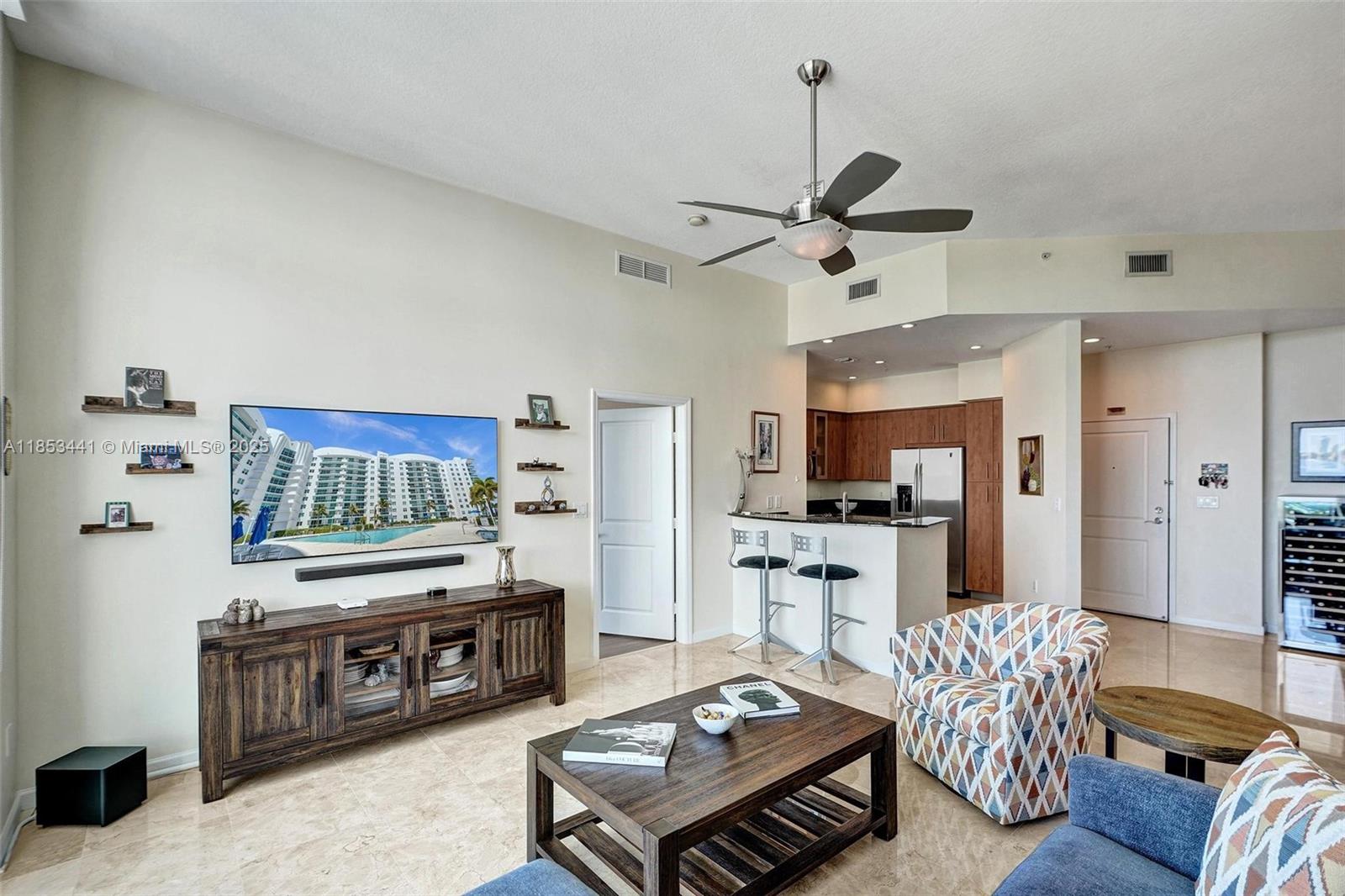 7900 Harbor Island Dr Unit: PH15