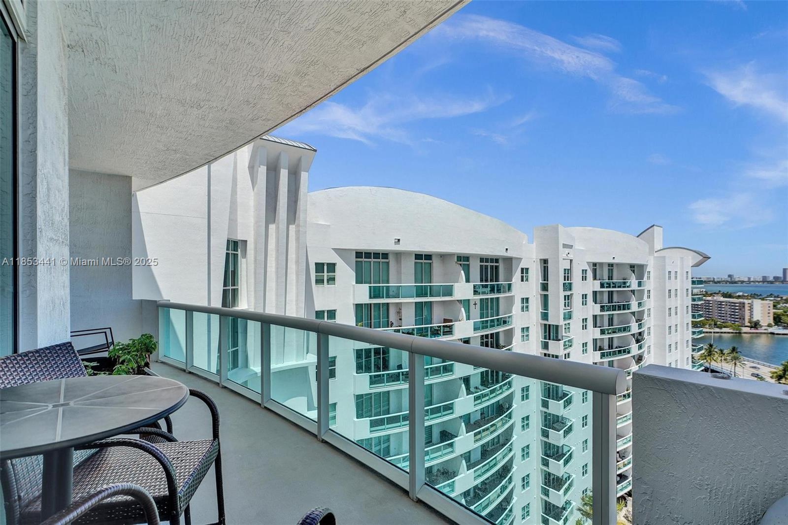 7900 Harbor Island Dr Unit: PH15