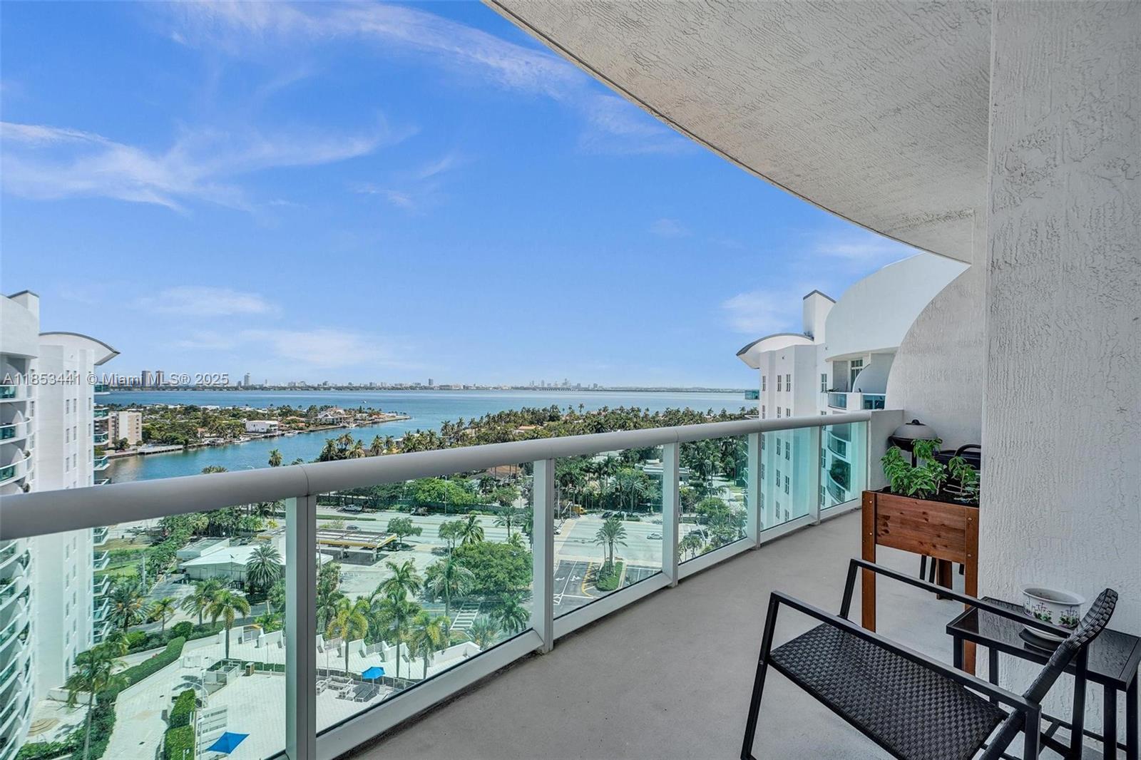 7900 Harbor Island Dr Unit: PH15