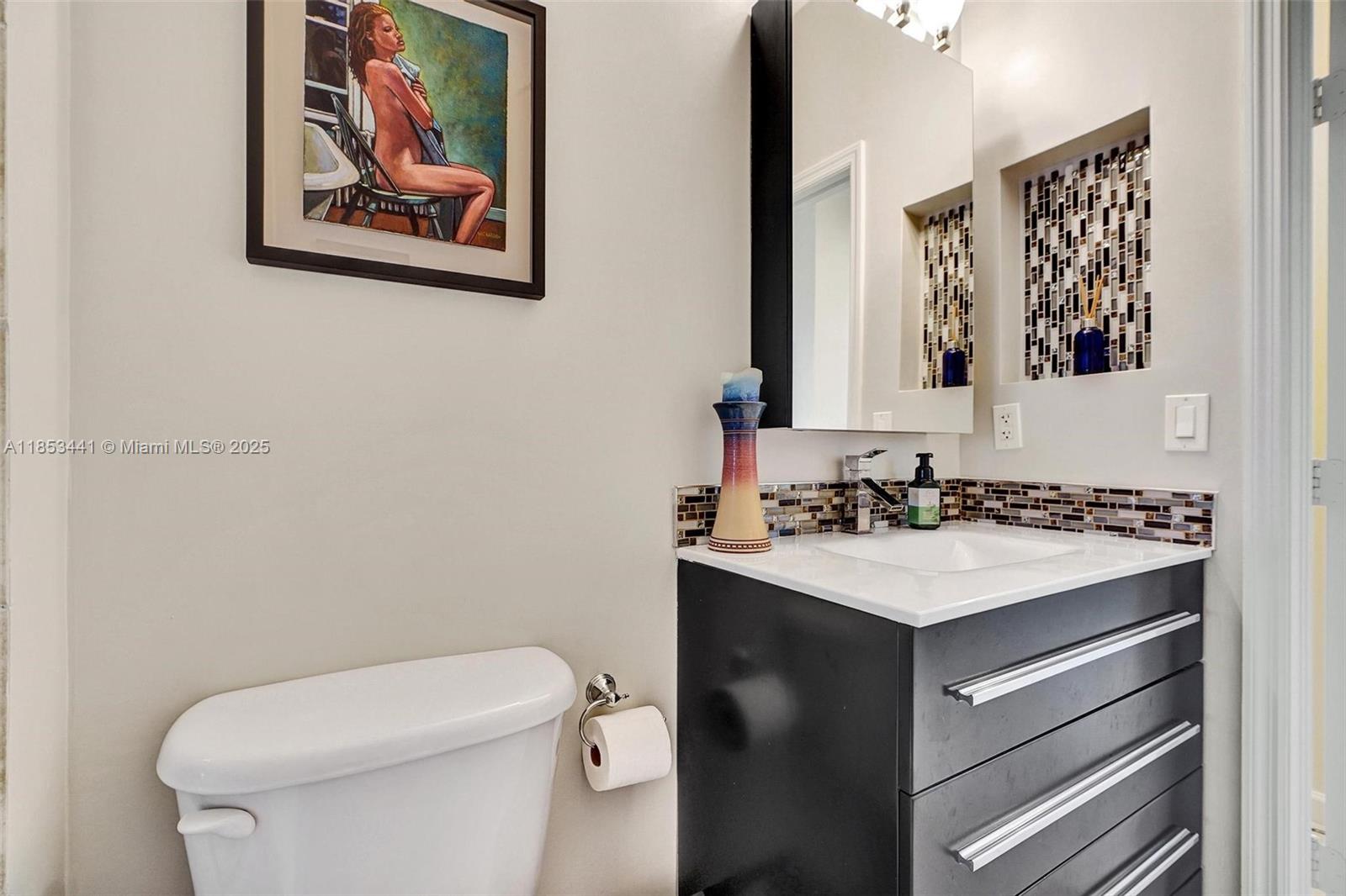 7900 Harbor Island Dr Unit: PH15