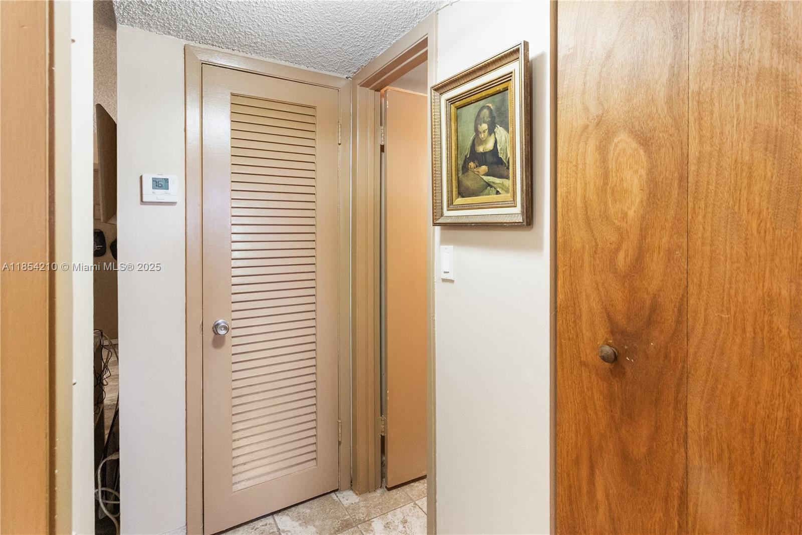 1425 Arthur St # 205A