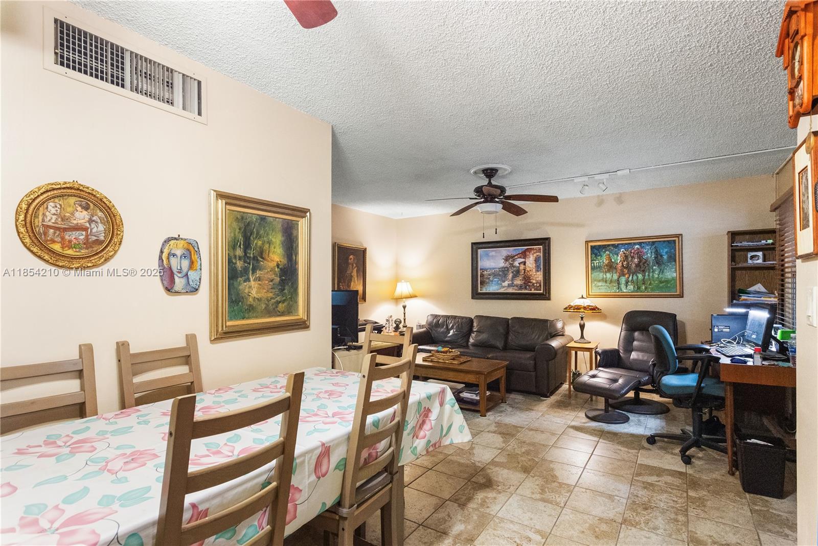 1425 Arthur St # 205A