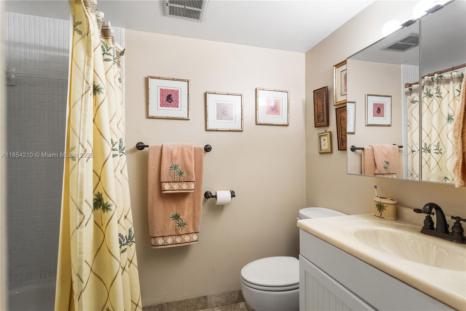 1425 Arthur St # 205A