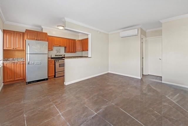 520 NE 82nd Ter # 4