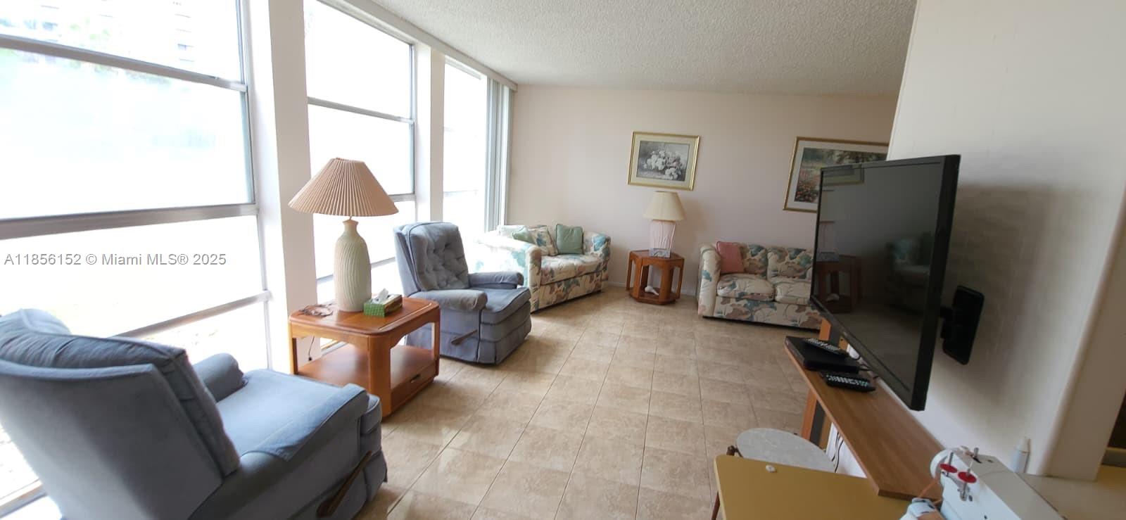 501 Three Islands Blvd # 112