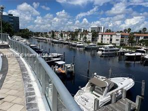 3131 NE 188th St # 504 Unit: 1-504