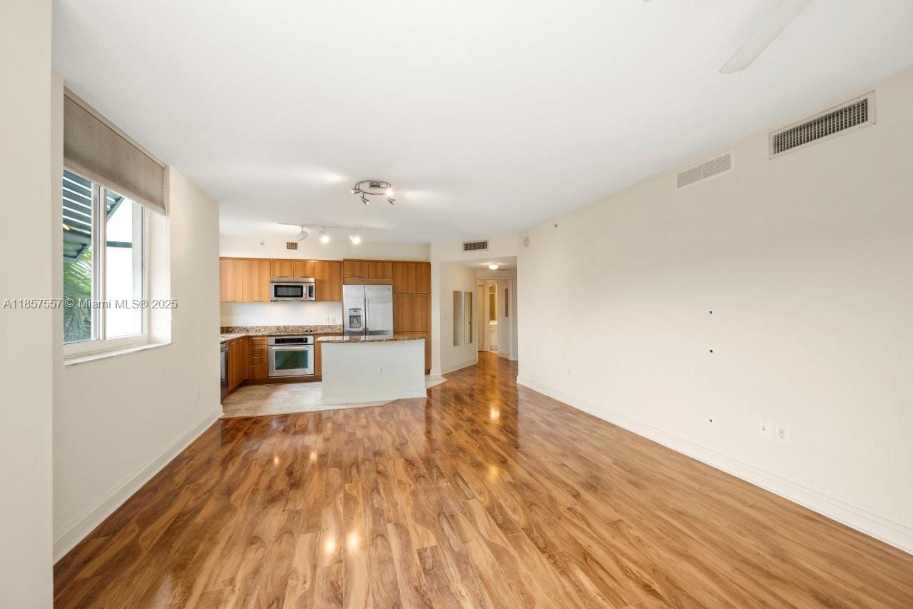 510 NW 84 Ave # 423