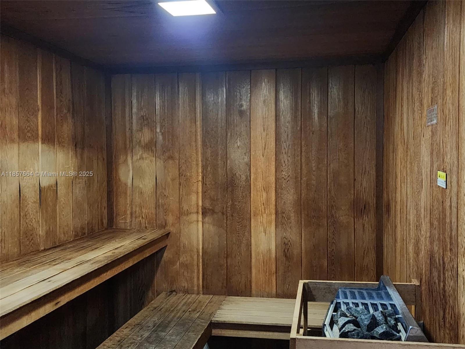 4970 E Sabal Palm Blvd # 403