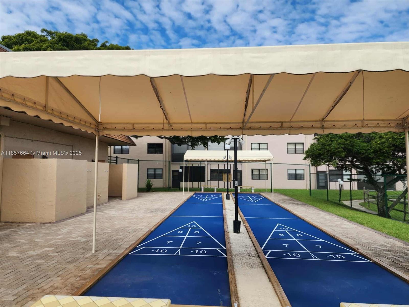 4970 E Sabal Palm Blvd # 403