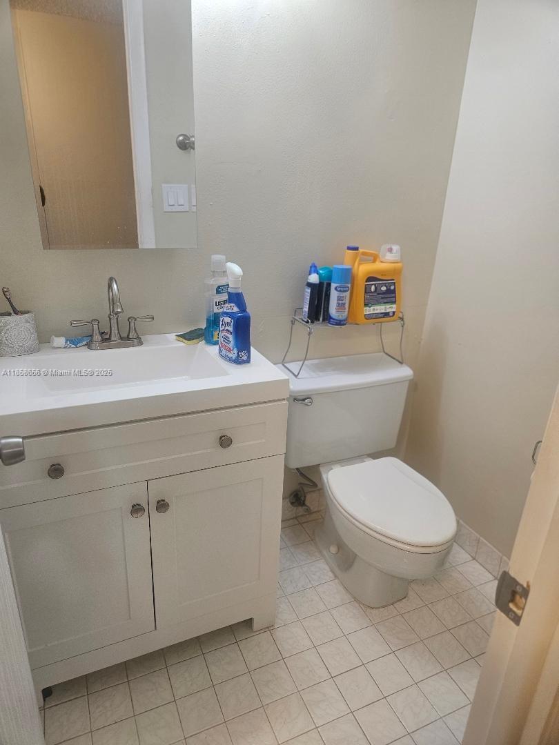404 NW 68th Ave # 405