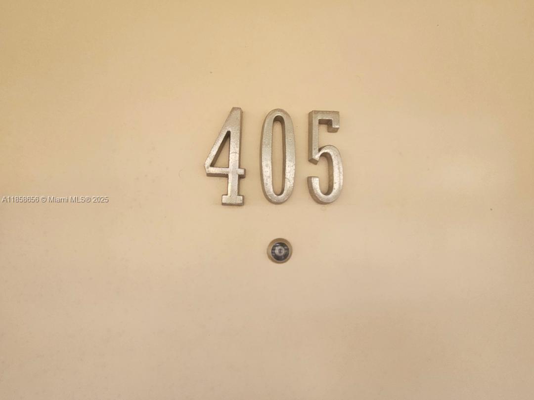 404 NW 68th Ave # 405