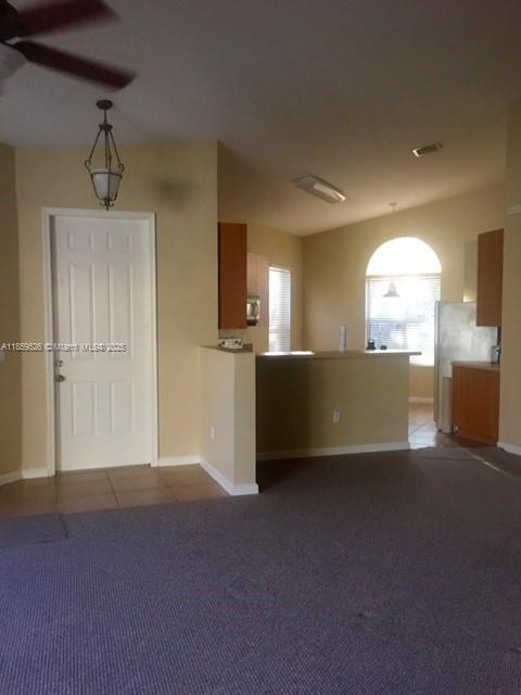 1211 NE 37th Ave