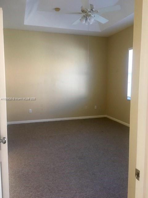 1211 NE 37th Ave
