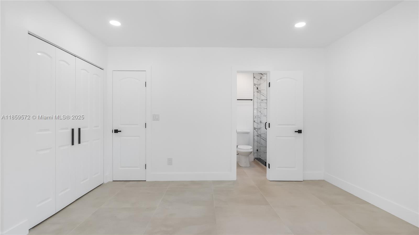 1611 NE 40th Pl