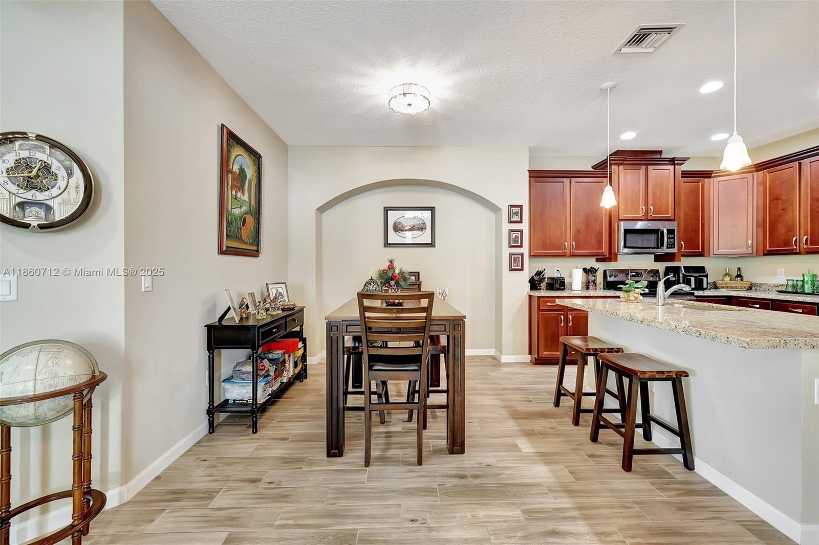 12794 SW Lake Fern Cir, Port St. Lucie