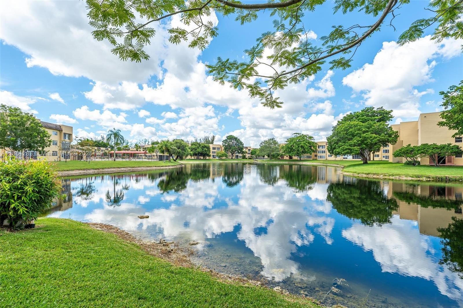 6021 NW 61st Ave # 212