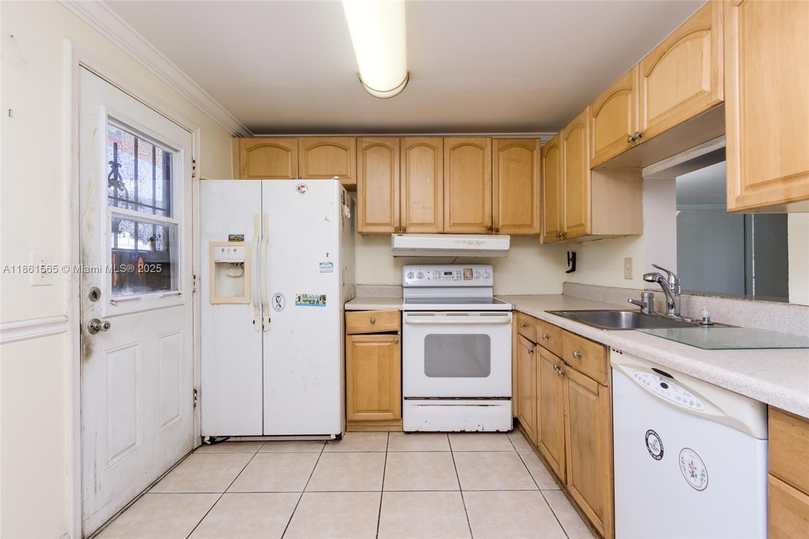 301 NE 14th Ave # 108