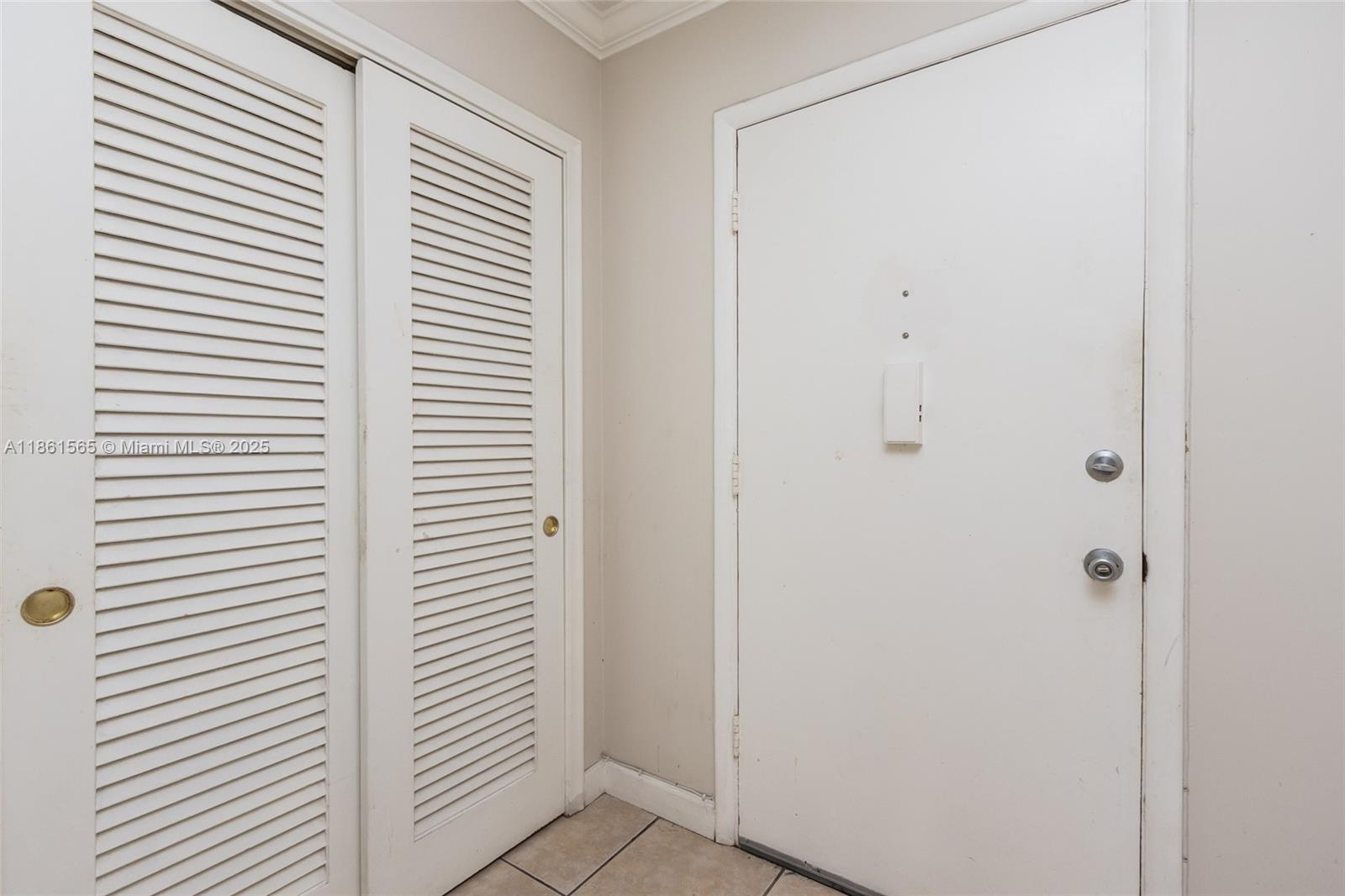 301 NE 14th Ave # 108
