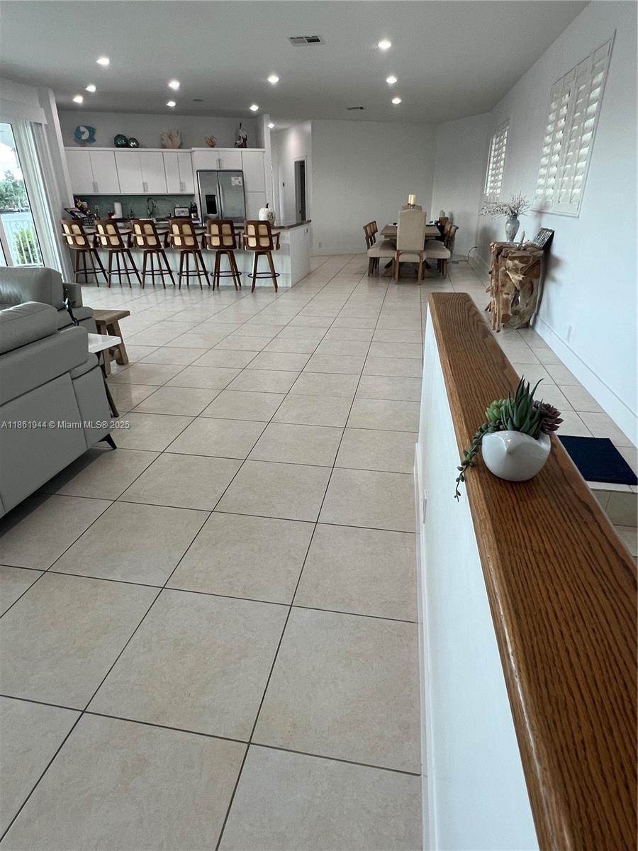 7760 Aviation BLvd. # 0