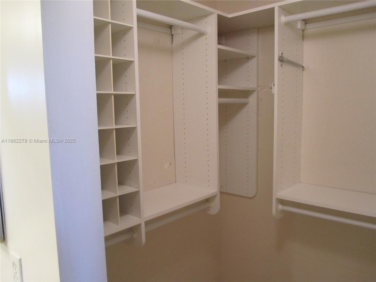 1350 River Reach Dr # 112