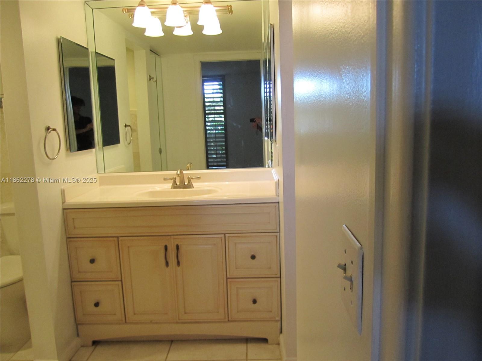 1350 River Reach Dr # 112
