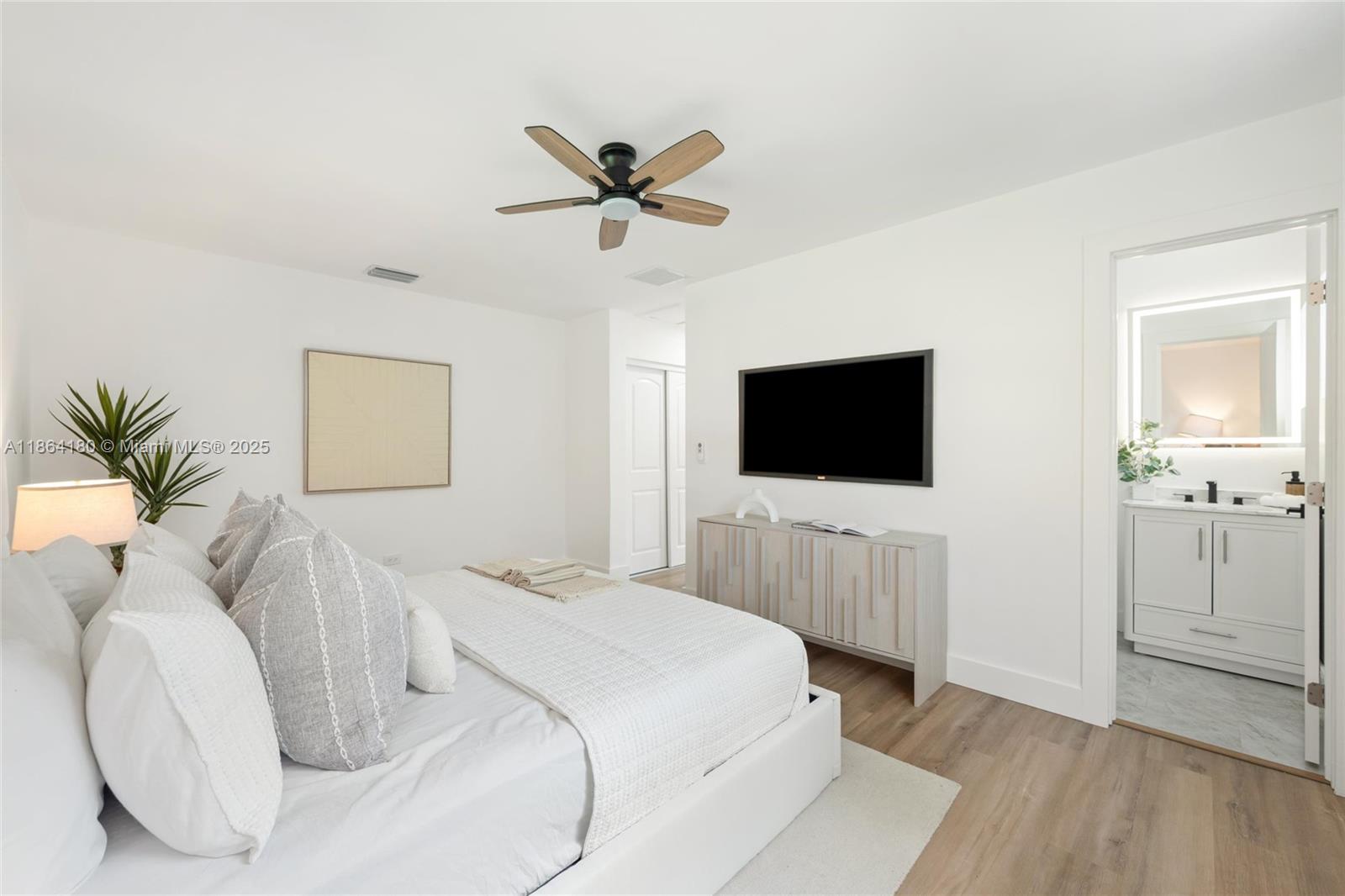 600 SW 64th Pkwy