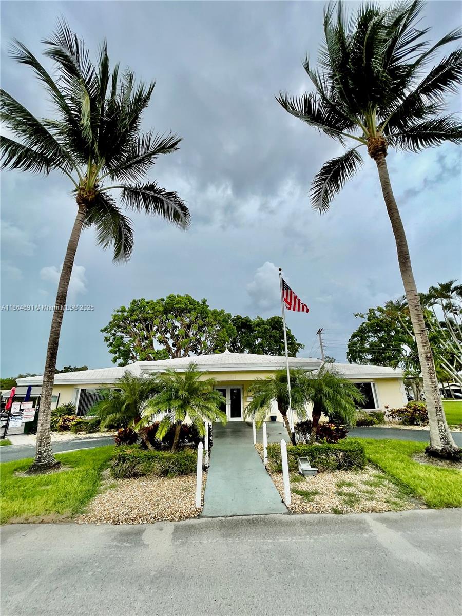 2301 NW 55th St # 2301