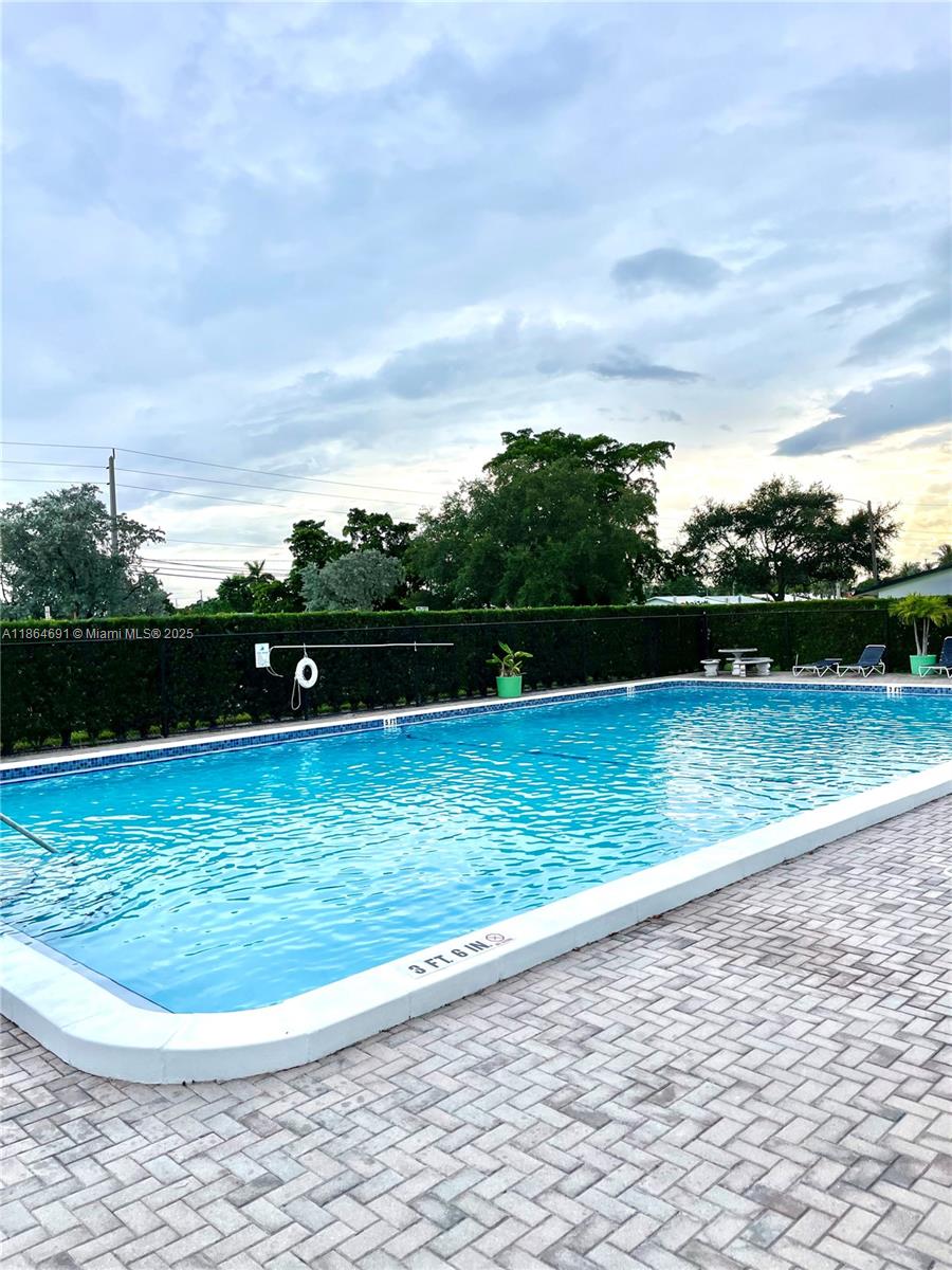 2301 NW 55th St # 2301