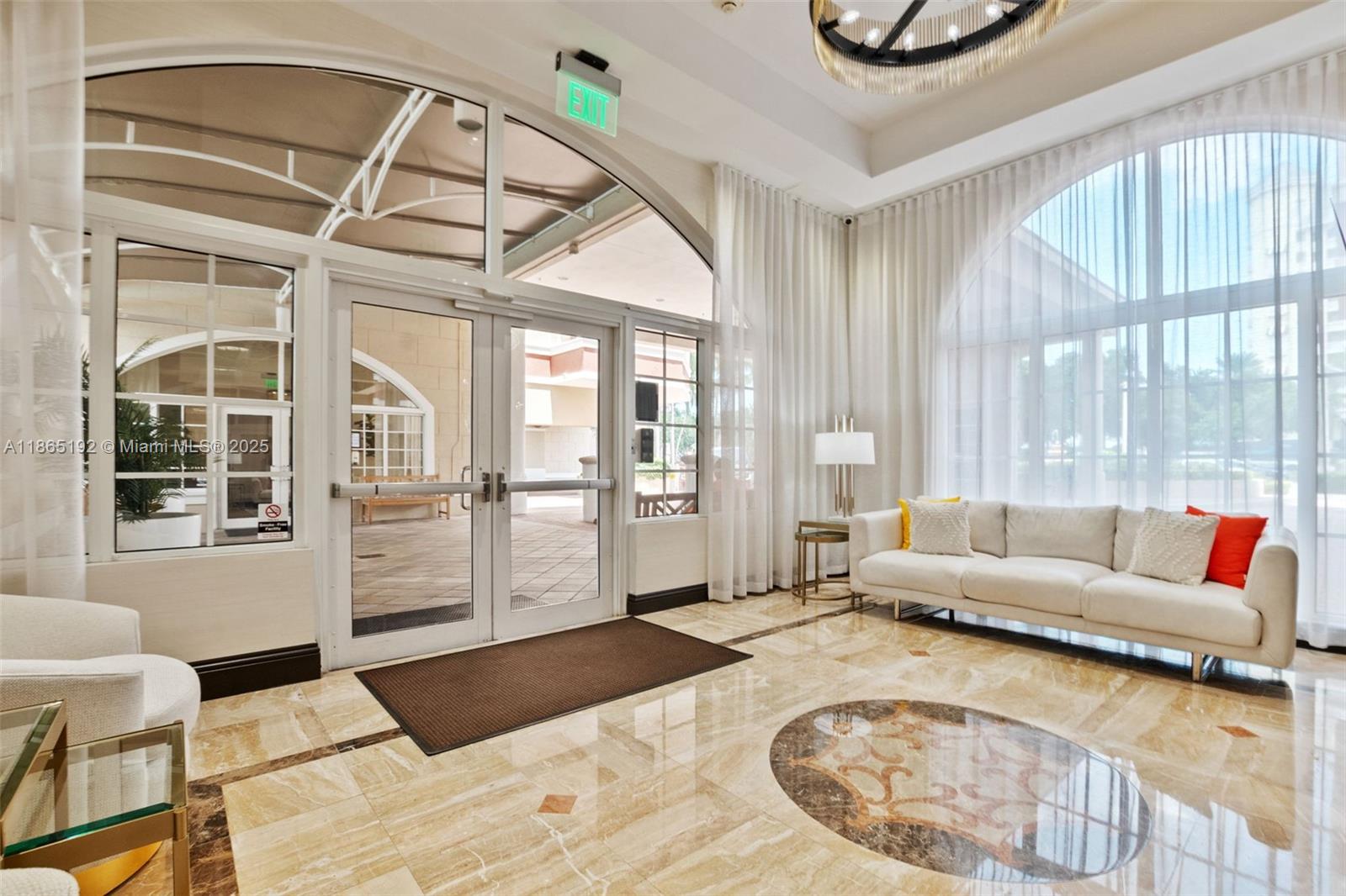 2001 N Ocean Blvd # 701