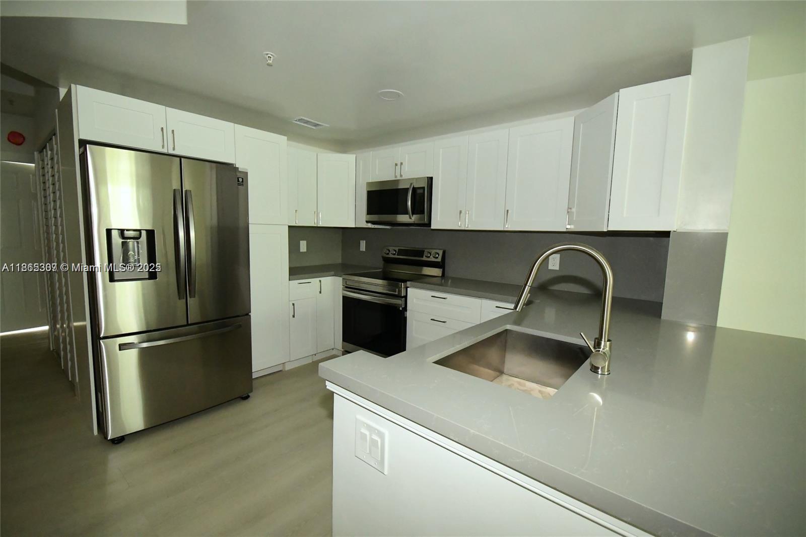 781 SW 148th Ave # 1503