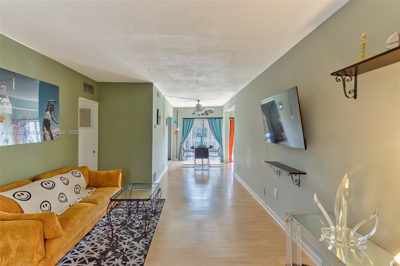 1967 S Ocean Blvd # 202