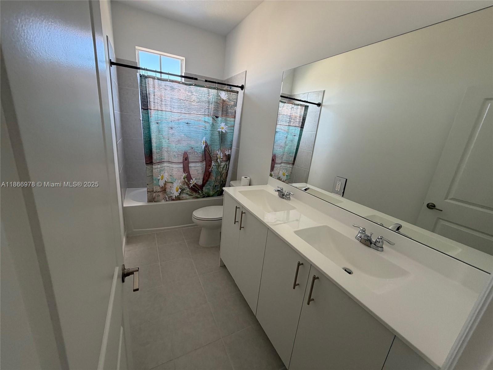 2464 SE 24 AVE # 2464