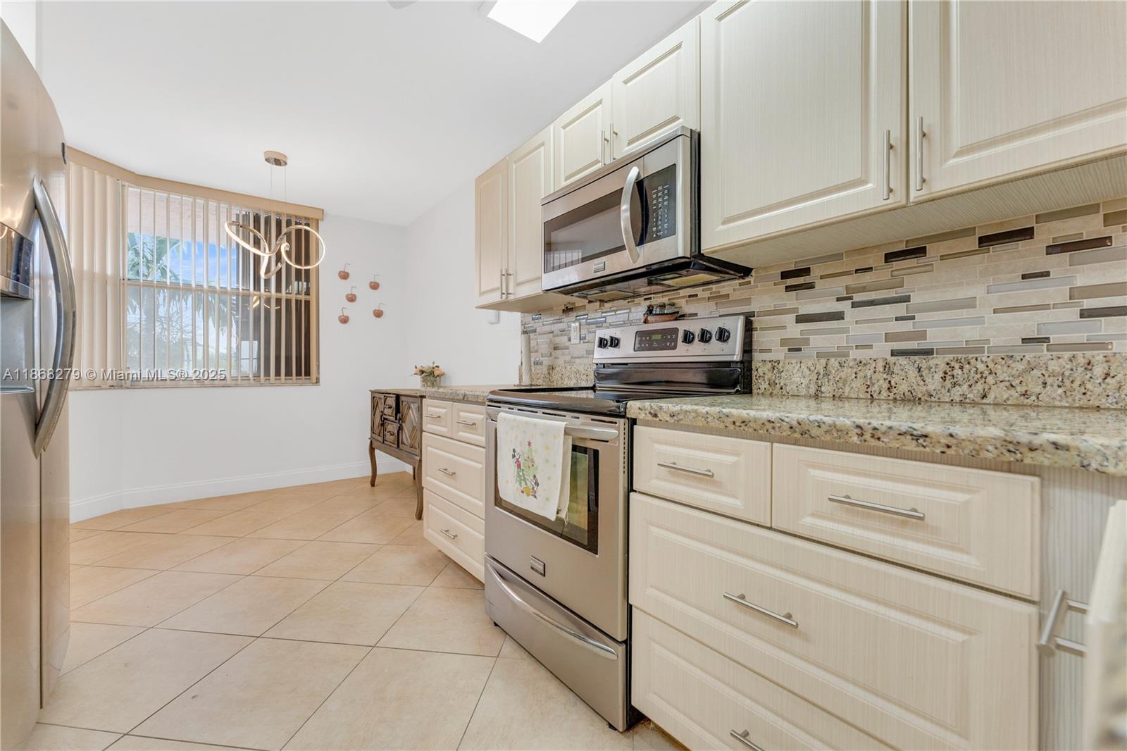2521 NW 104th Ave # 307