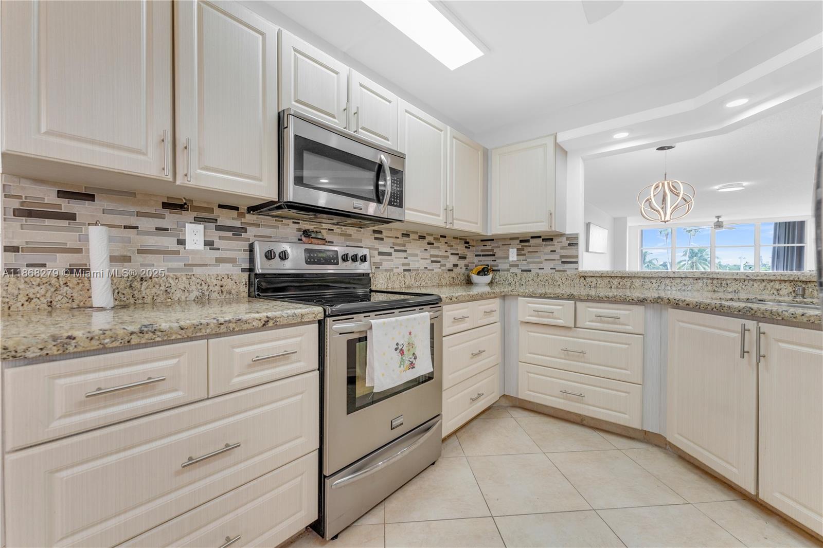 2521 NW 104th Ave # 307