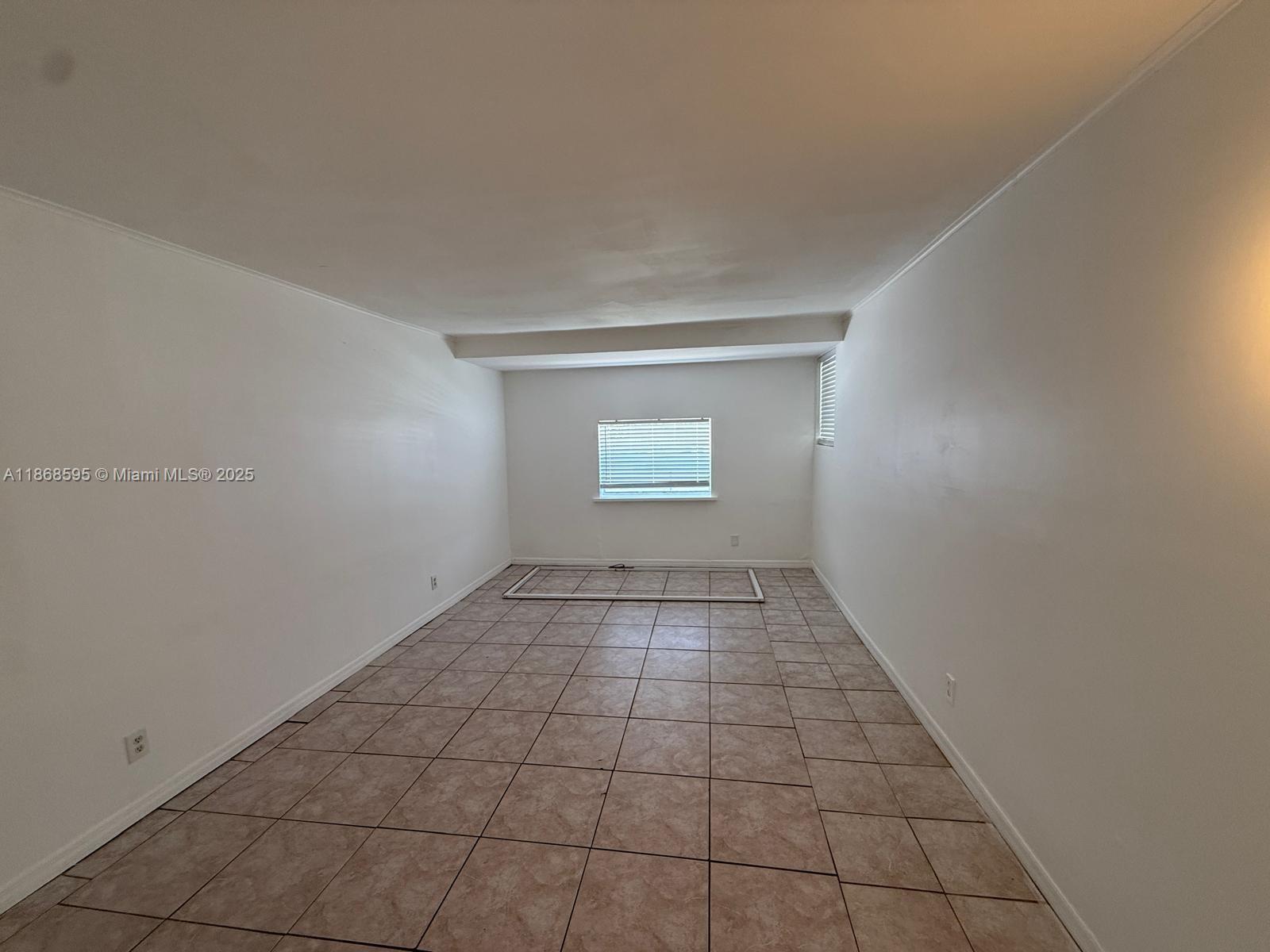 2900 NW 5th St