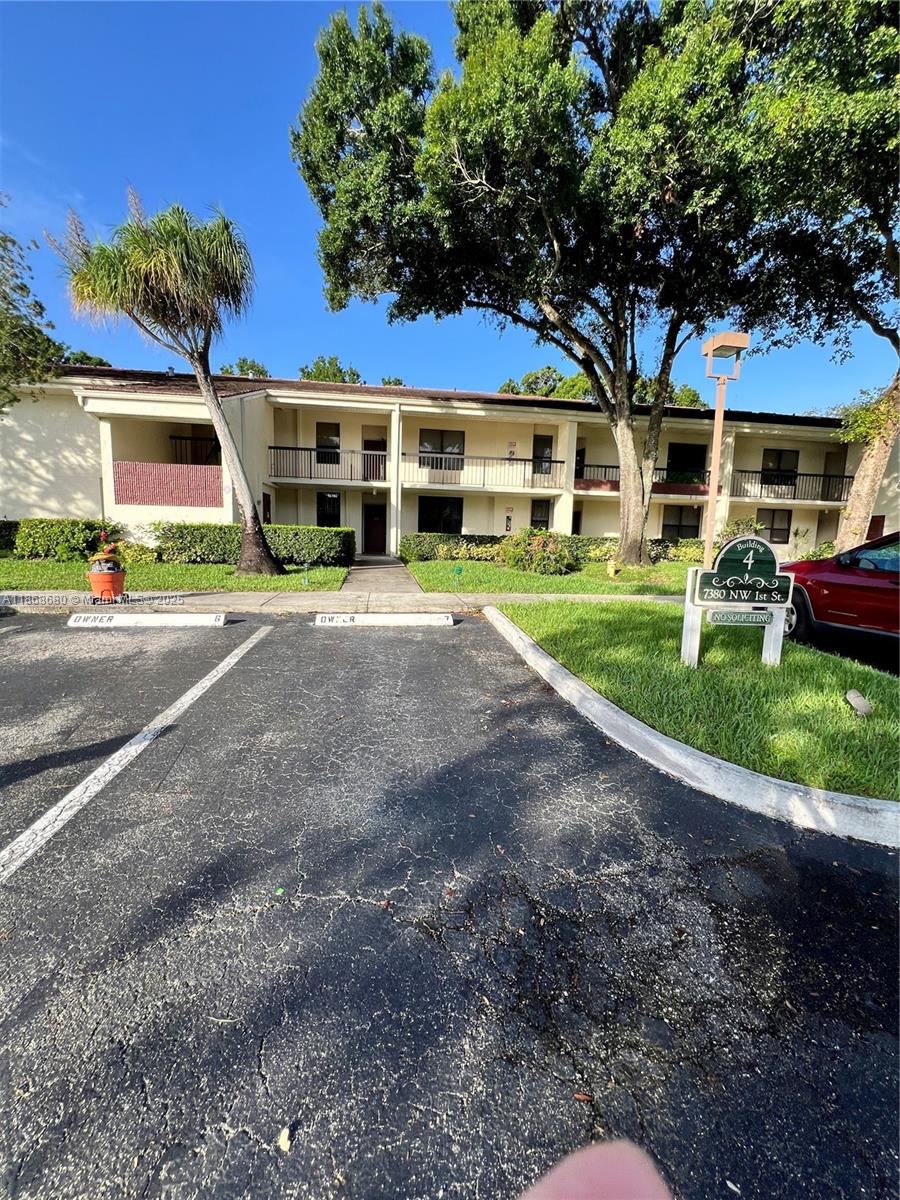 7380 NW 1st St # 103