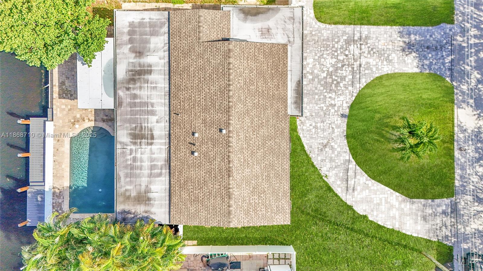 351 SE 16th Ave