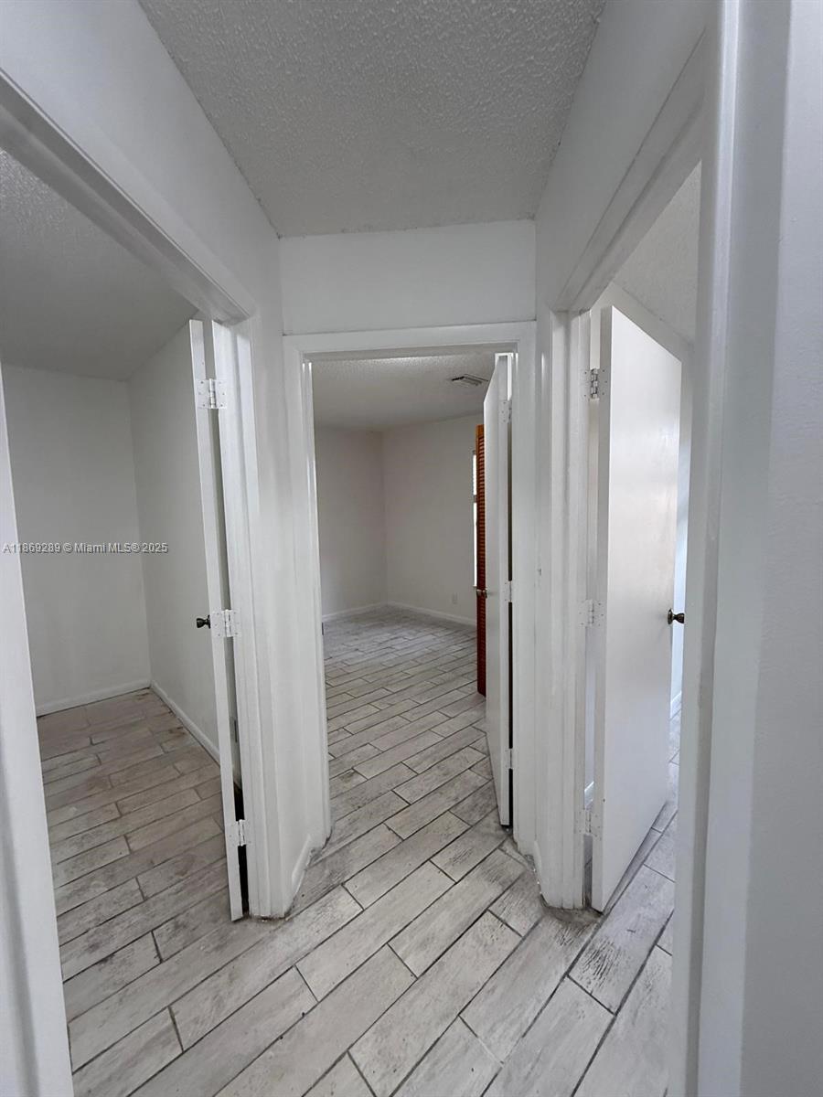 1592 NW 7th Ter