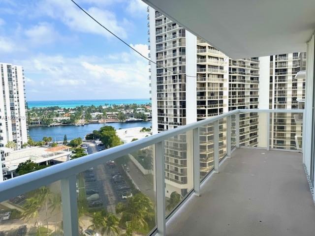 3731 N Country Club Dr # 1522