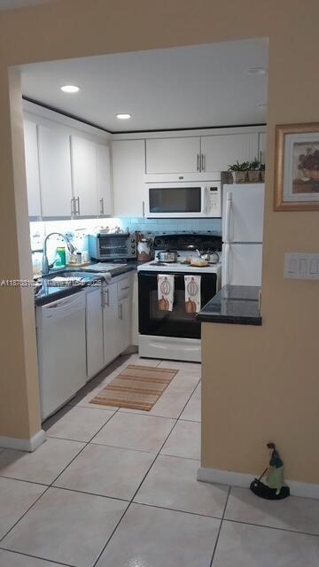 1087 Harwood F # 1087