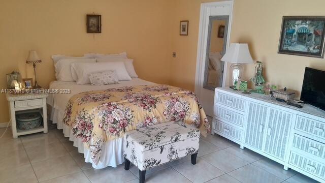 1087 Harwood F # 1087