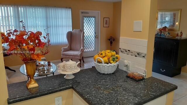 1087 Harwood F # 1087